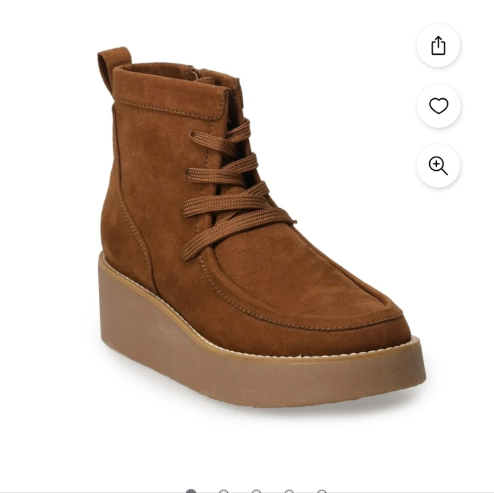 NWB SO Good for Life Ankle Bootie. Size 7. Lace Up. Side Zipper. Cognac